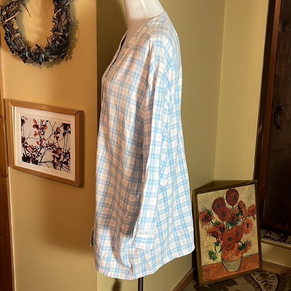 Vintage 90s TALBOTS INTIMATES Size XL VNeck Plaid Flannel Lace Embroidery
Sweet - Picture 6 of 16